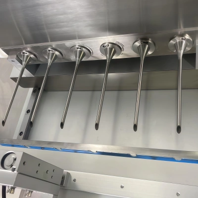 Автоматический линейный дозатор начинки Danler DF-6 - внешний вид оборудования